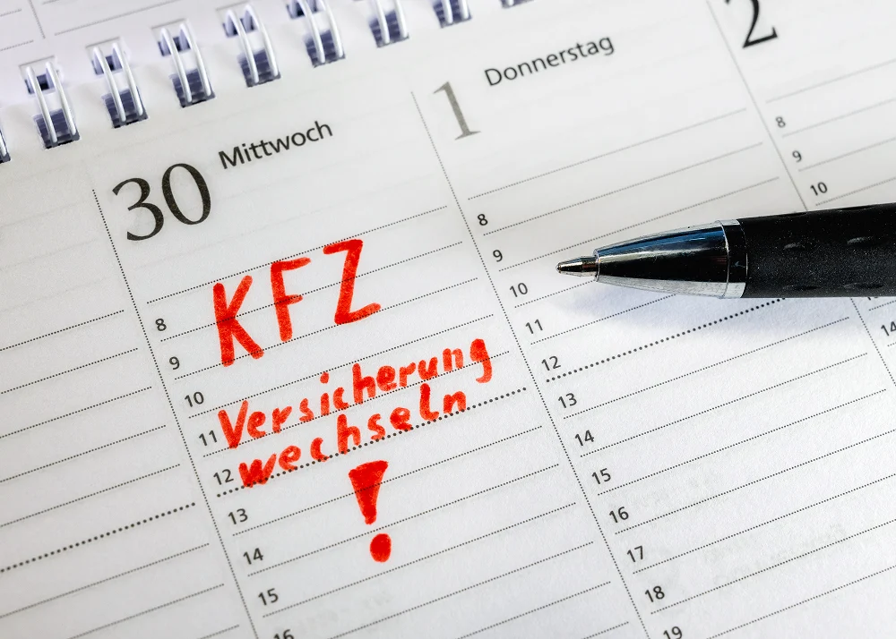 Ratgeber-Teaser: Kalender KFZ Versicherung wechseln